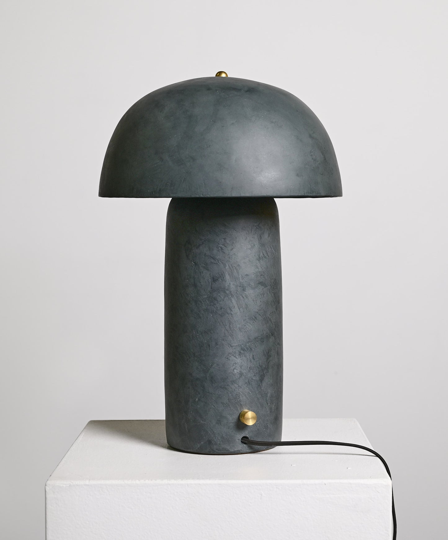 Tera Lamp in Deep Green Lime Plaster - XL
