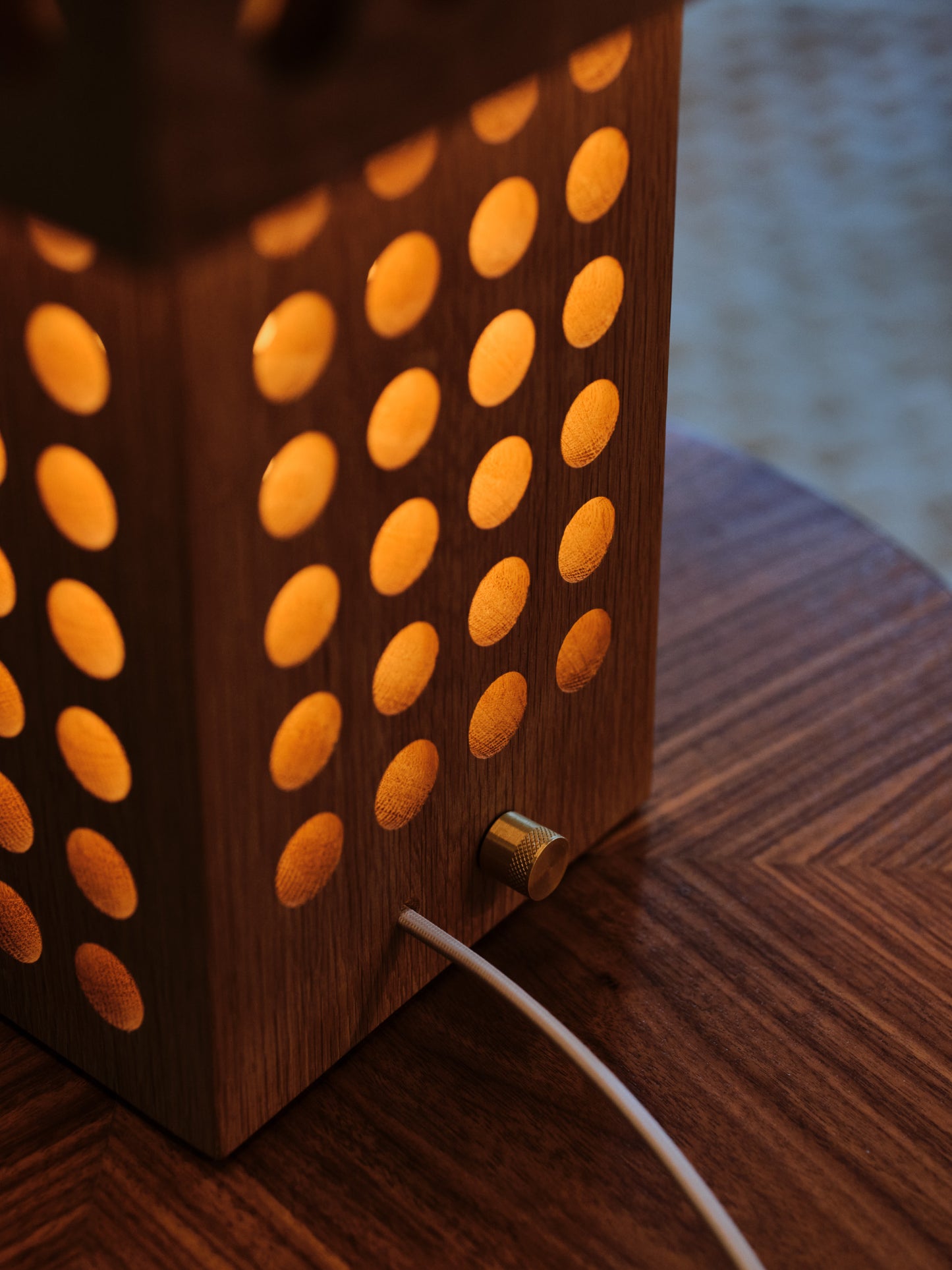 Cuadra Table Lamp
