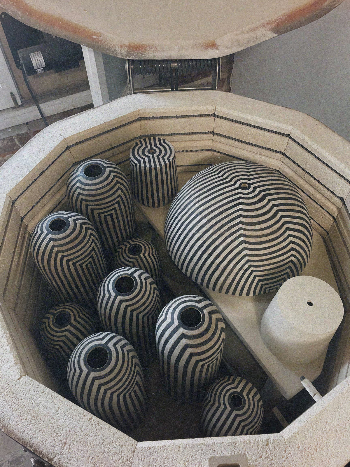 Ceramicah Striped lamps in kiln 
