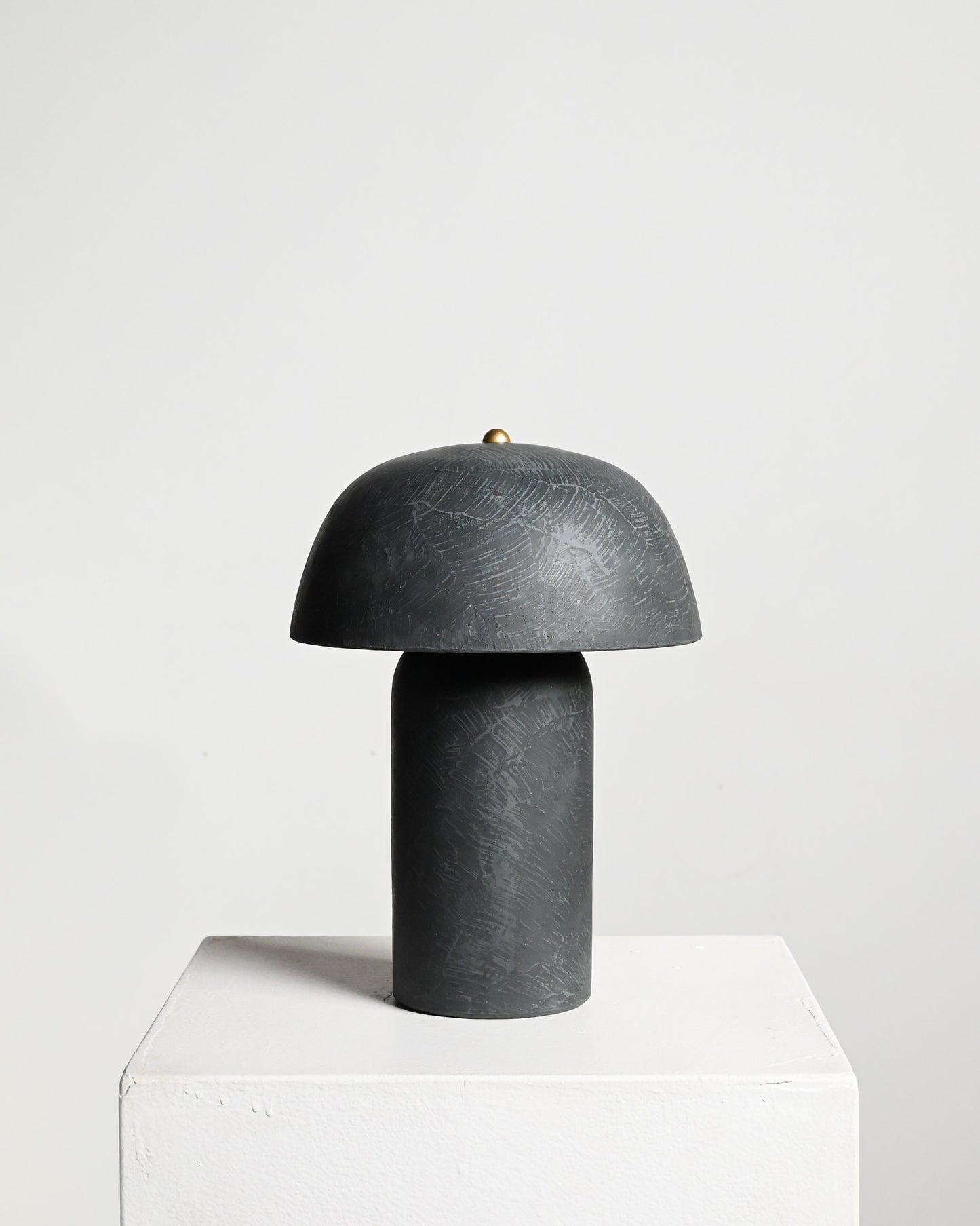 Tera Lamp in Deep Green Lime Plaster - M (Second)