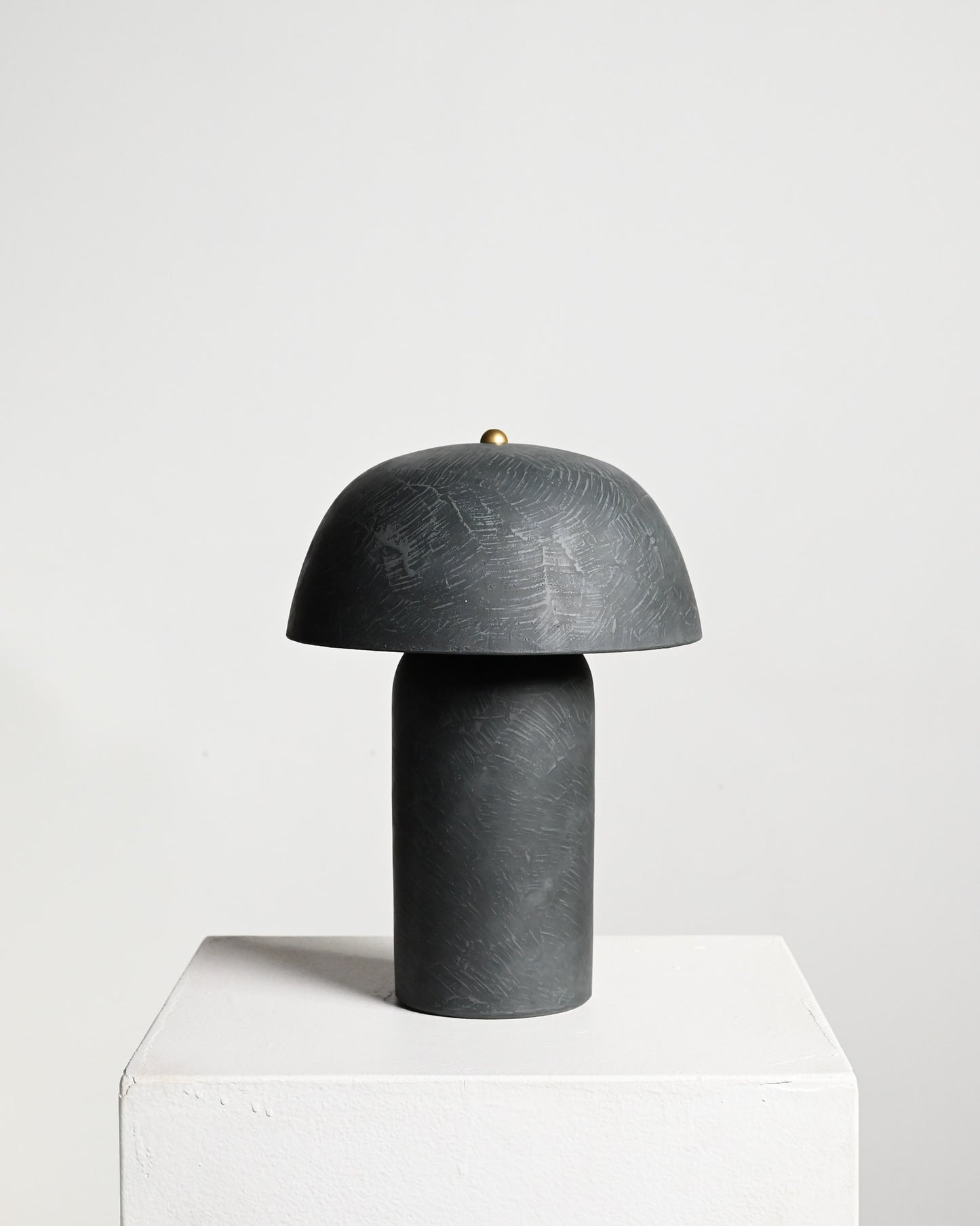 Tera Lamp in Deep Green Lime Plaster - M (Second)