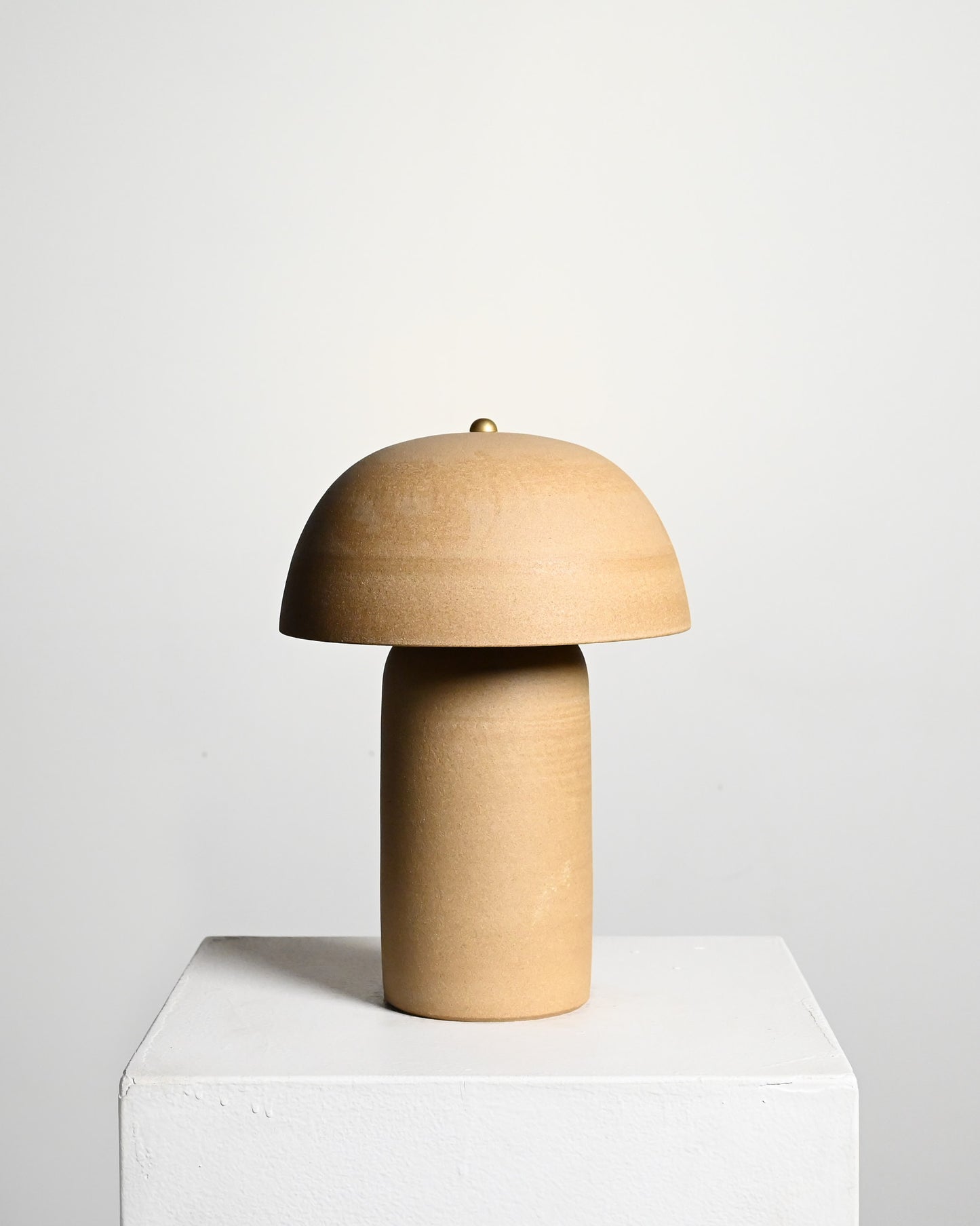 Tera Lamp in Sand - M (Second)