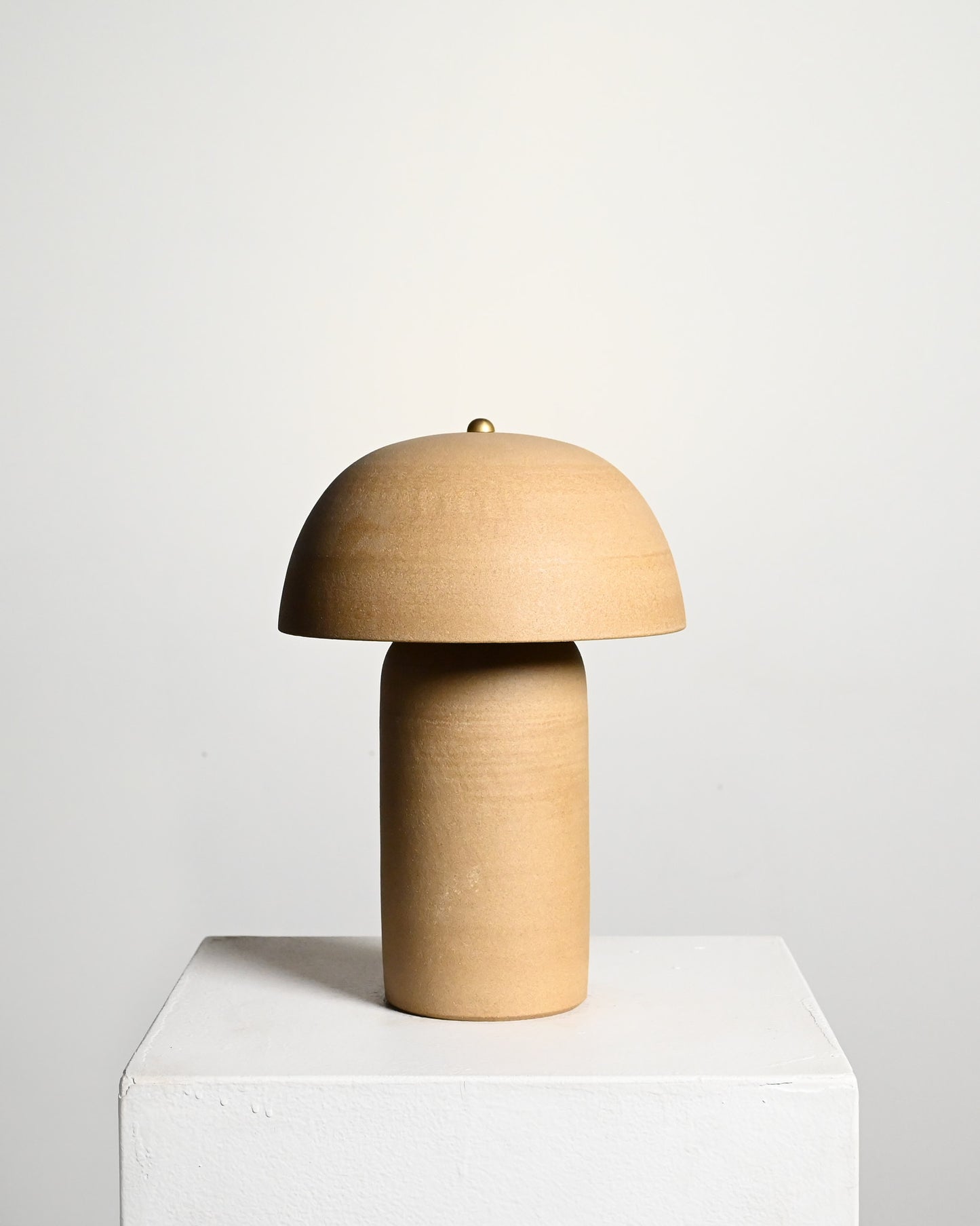 Tera Lamp in Sand - M (Second)