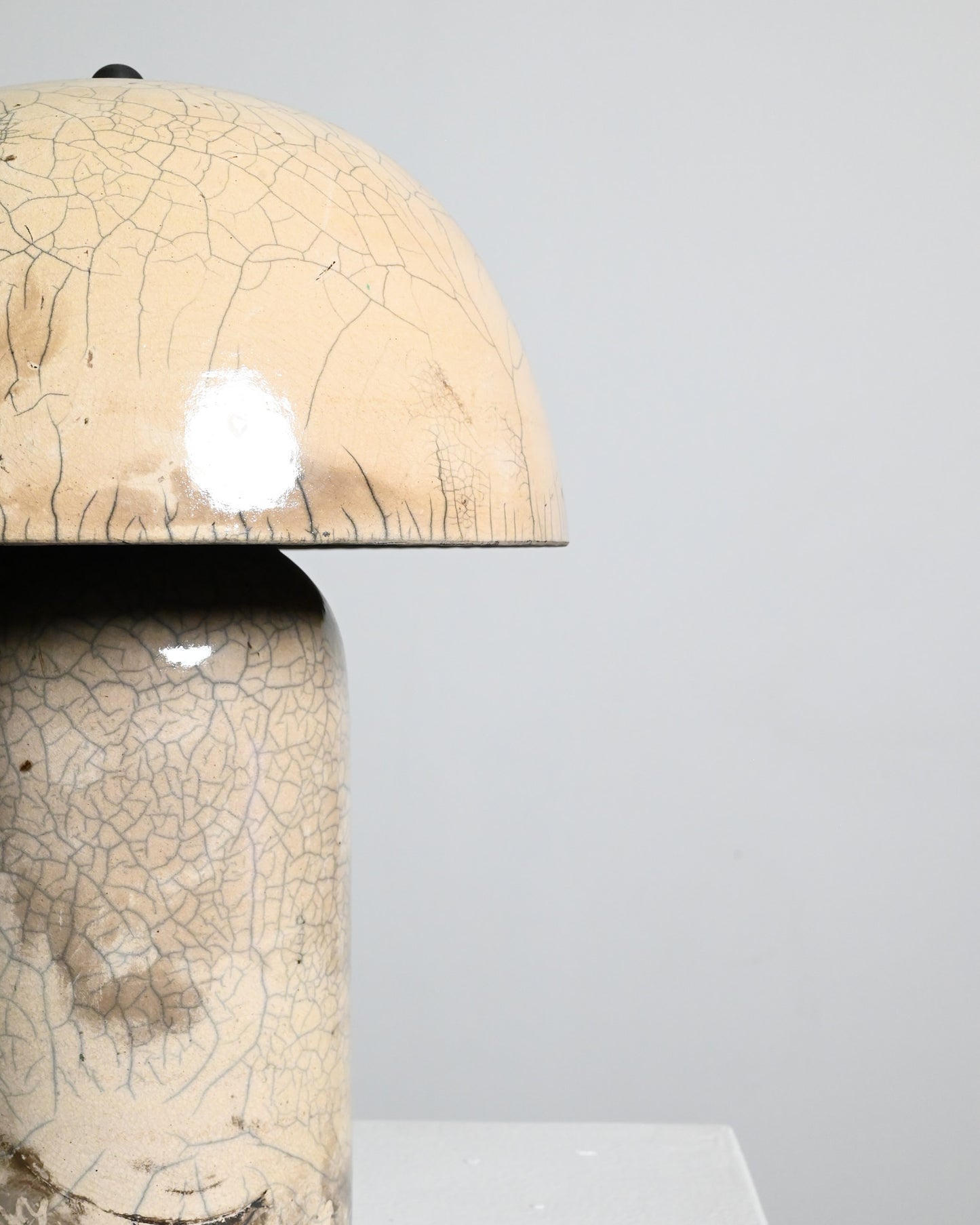 Tera Lamp in White Crackle Raku 3 - M