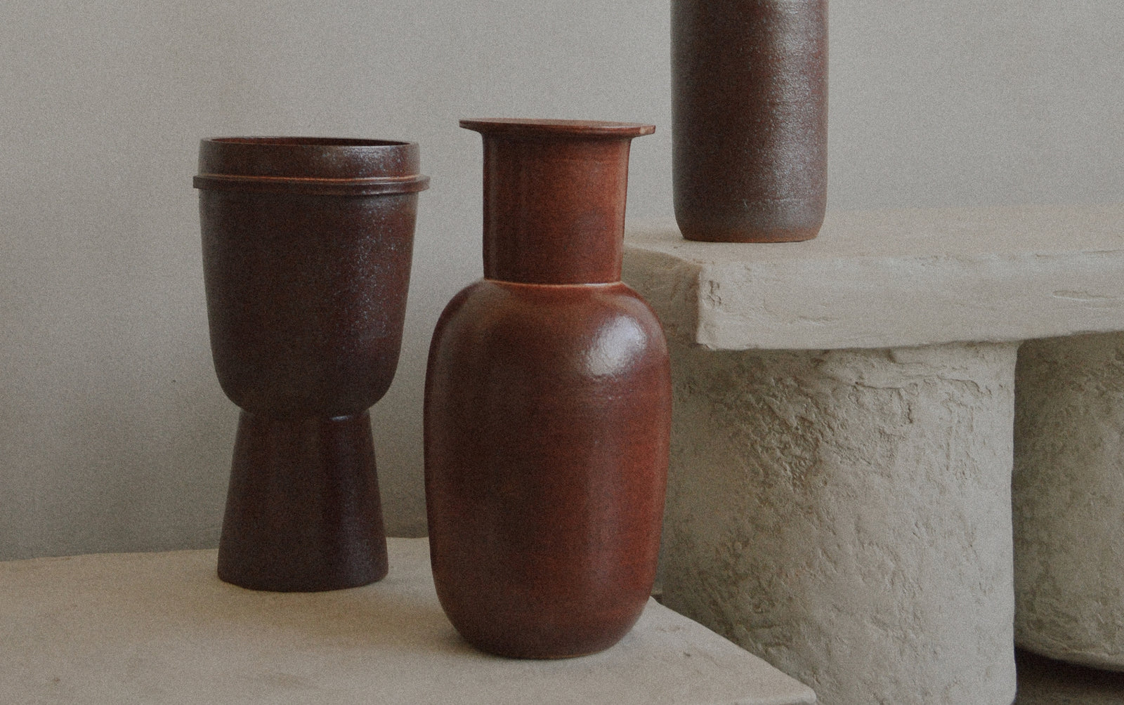 Ceramicah - Shino vessels on various pedestals