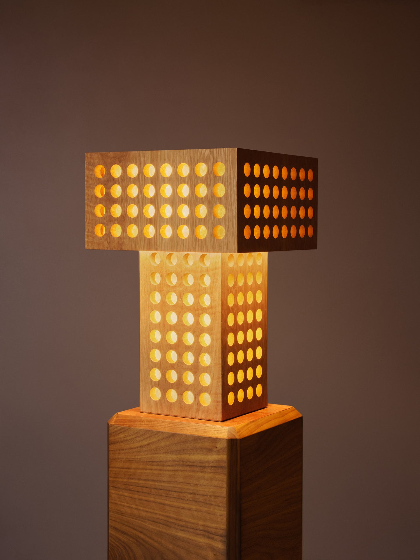 Cuadra Table Lamp
