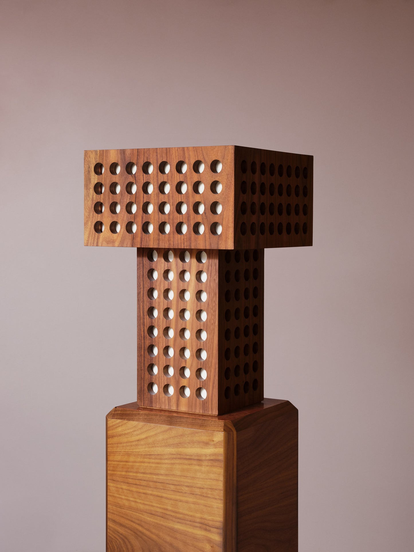 Cuadra Table Lamp
