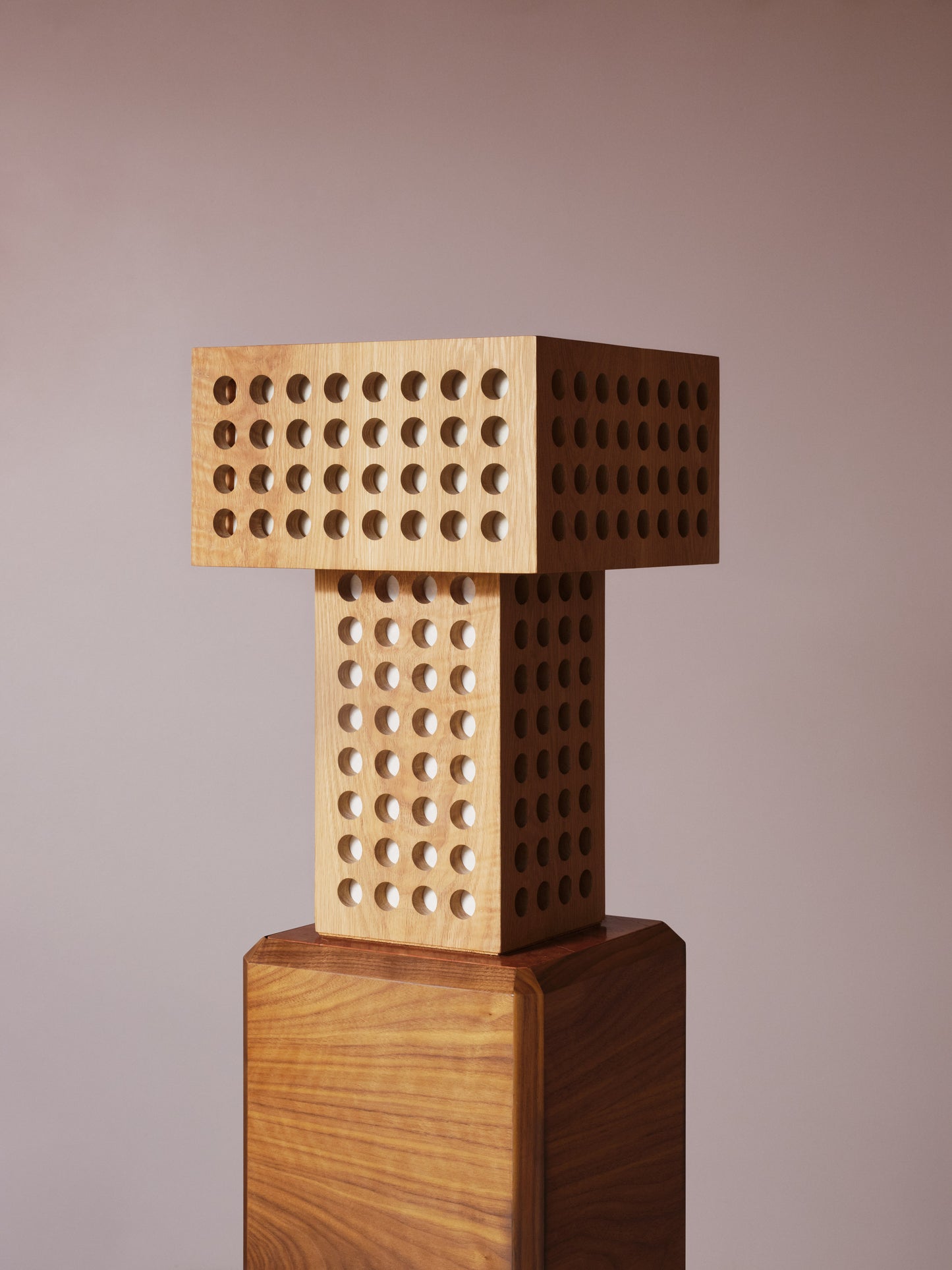Cuadra Table Lamp