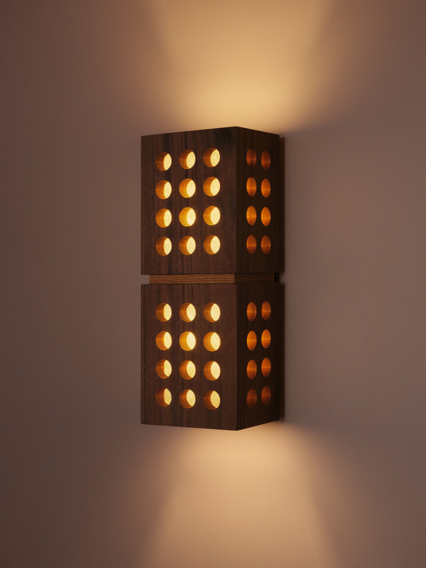 Cuadra Sconce, Large