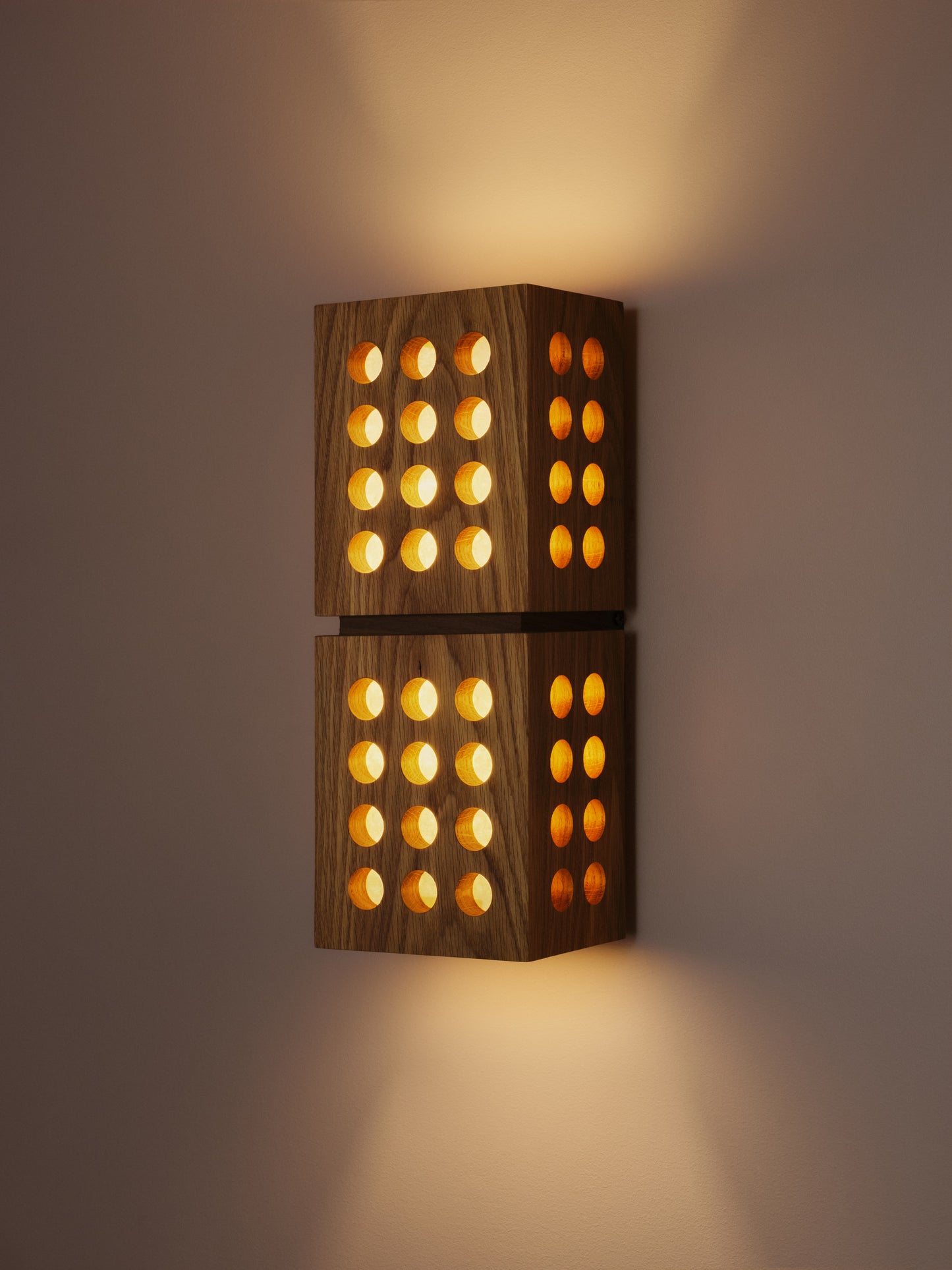 Cuadra Sconce, Large