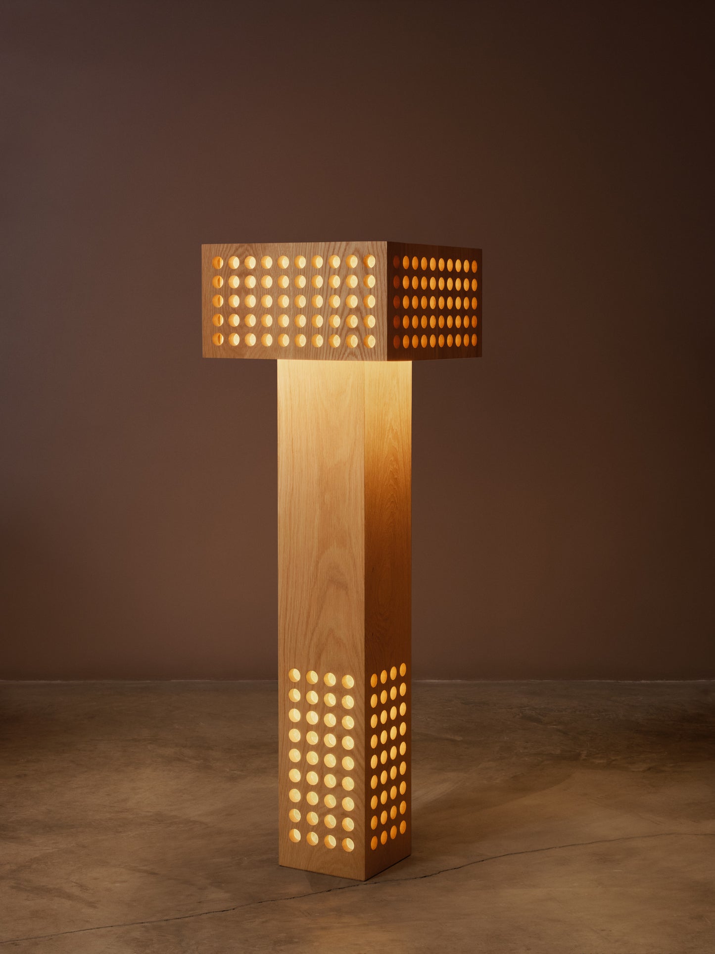 Cuadra Floor Lamp