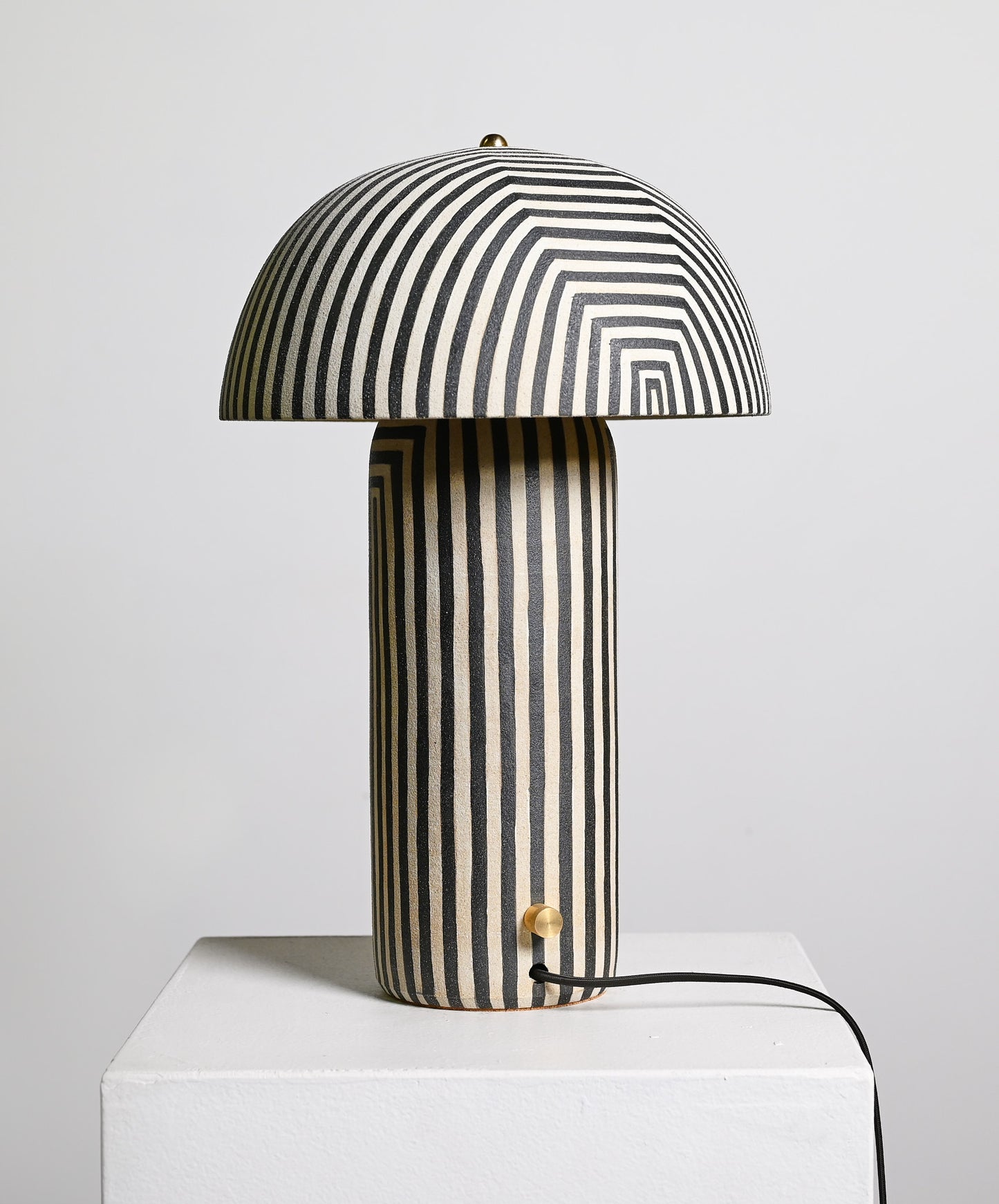 Tera Lamp in Stripe - XL