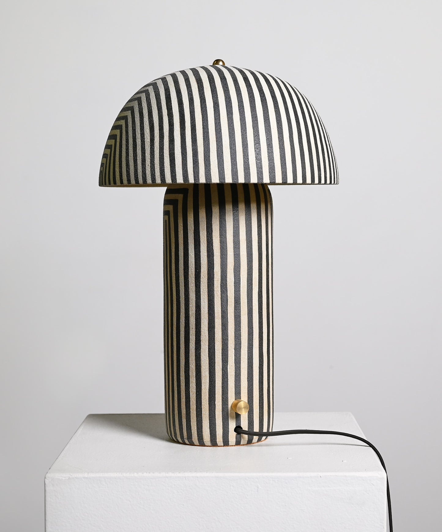 Tera Lamp in Stripe - XL