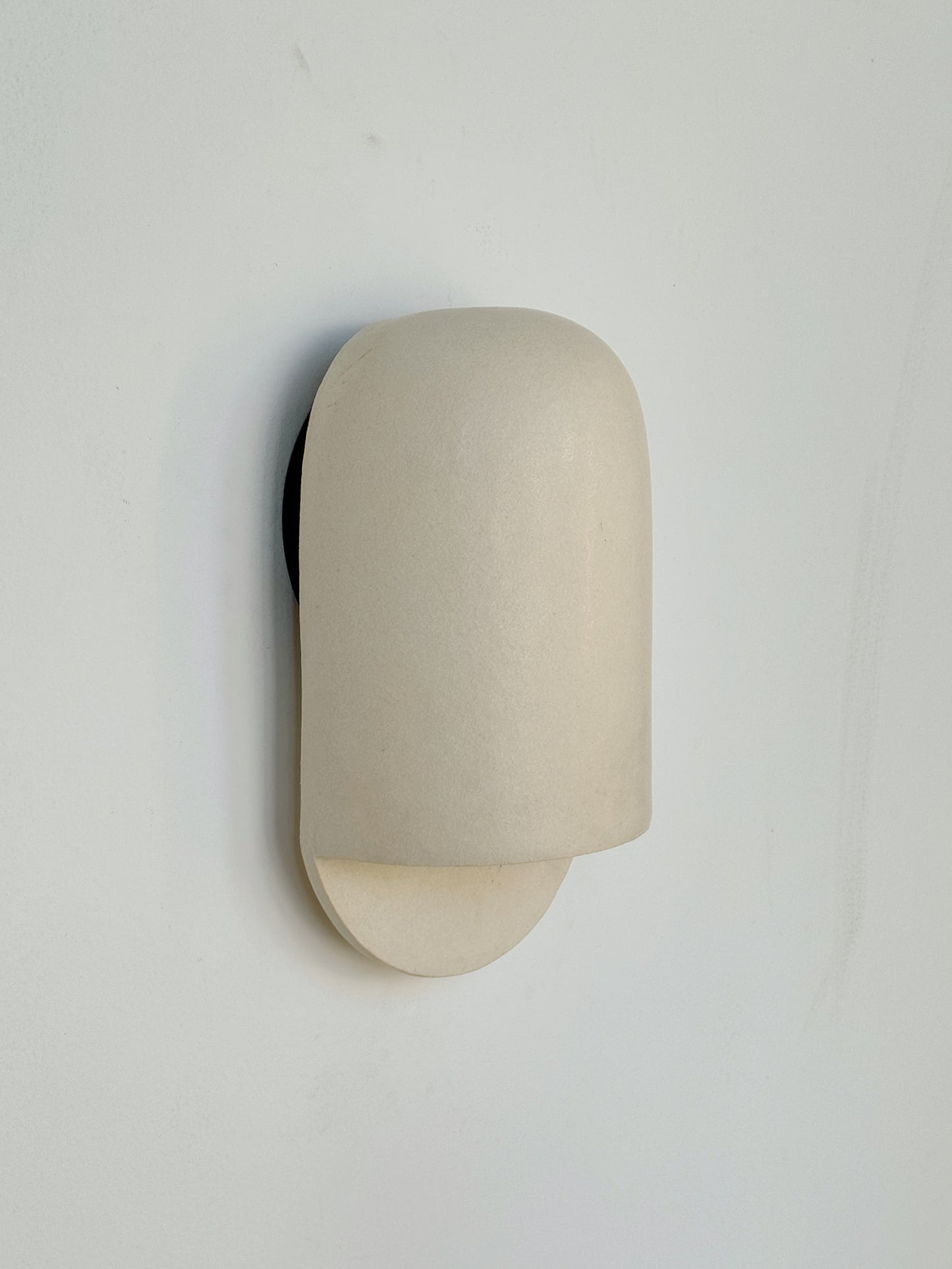 Tera Sconce - Glazed Ivory (SECOND)