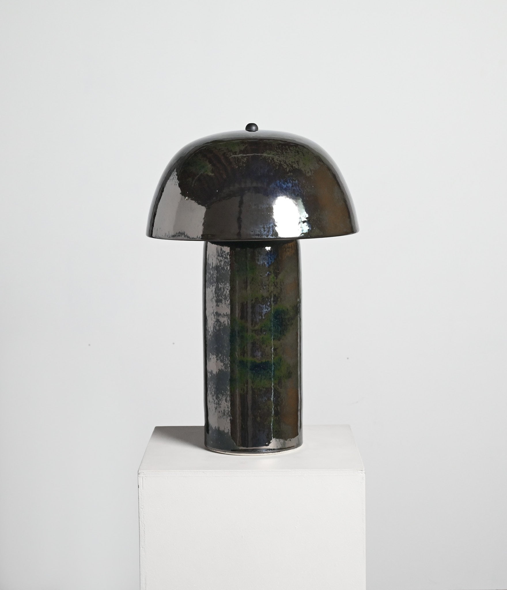 Tera Lamp Dark Chrome